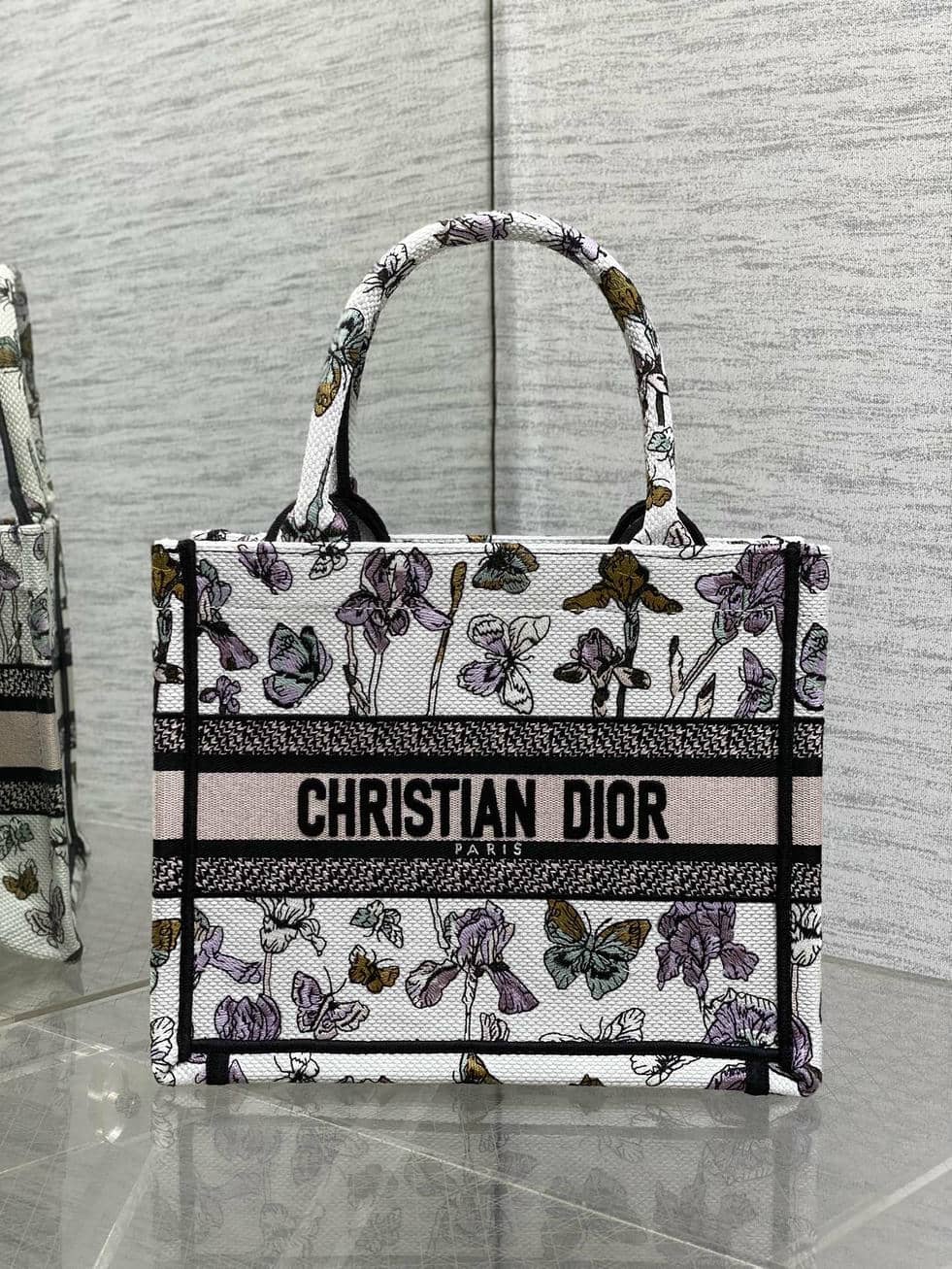 2025New Tote 0015